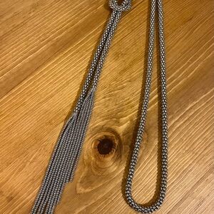 Fringe lariat necklace and earrings set in silver tone 50” with knot